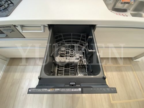 食器洗い乾燥機付システムキッチン(キッチン)
