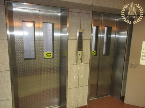 エレベーターも２基で安心